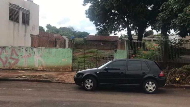 Imagem Terreno para Venda em Sarandi, Centro