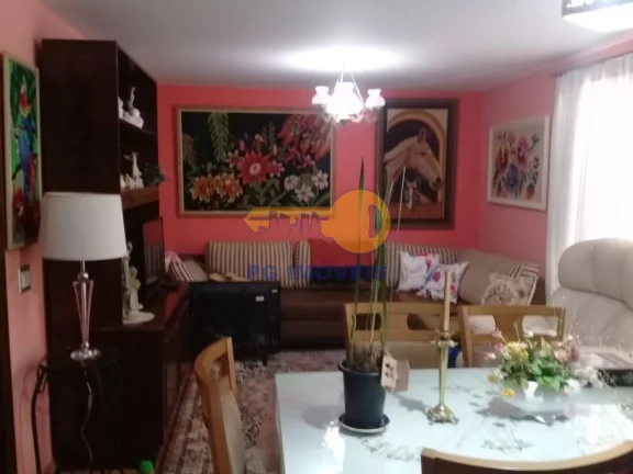 Imagem EXCELENTE CASA EM CONDOMINIO NO BAIRRO ALTO EM CURITIBA