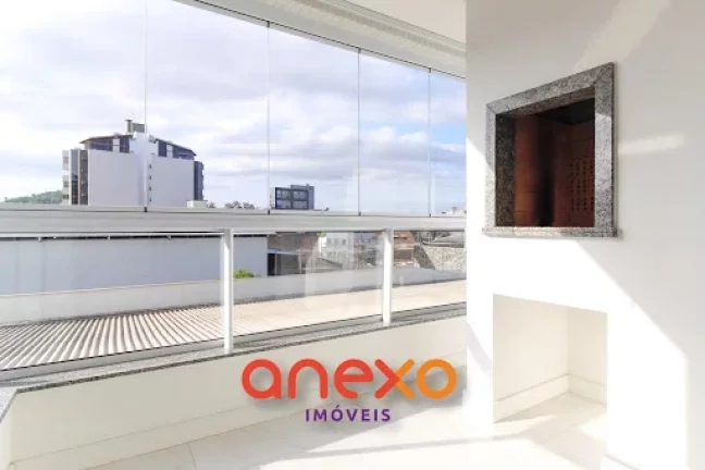 Imagem Apartamento para locação em Blumenau com 1 dormitório e área de lazer, no Edifício Punta Carena.
