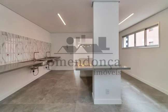 Imagem Apartamento reformado com 267m², 3 suítes e 2 vagas de garagem a venda no Paraíso.