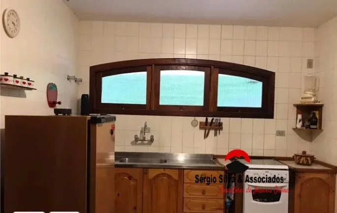 Imagem Casa a Venda na Região do Alto do Capivari Campos do Jordão - SP