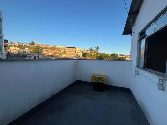 Imagem Casa Ampla com Terraço e Vista Privilegiada no Caminho Novo – Barbacena 3 quartos