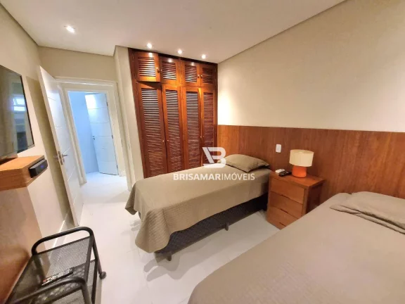 Imagem PITANGUEIRAS- DESLUMBRANTE APARTAMENTO , TOTALMENTE REFORMADO E DECORADO , 02 VAGAS DE GARAGEM NO PRÉDIO , ÁREA DE LAZER.