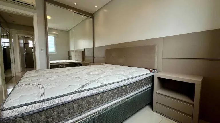 Imagem Apartamento mobiliado e Decorado com 3 suítes, 3 vagas na Barra Norte em Balneário Camboriú