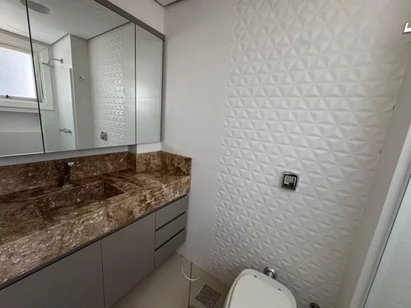 Imagem Apartamento à venda, com 3 quartos, 167m²