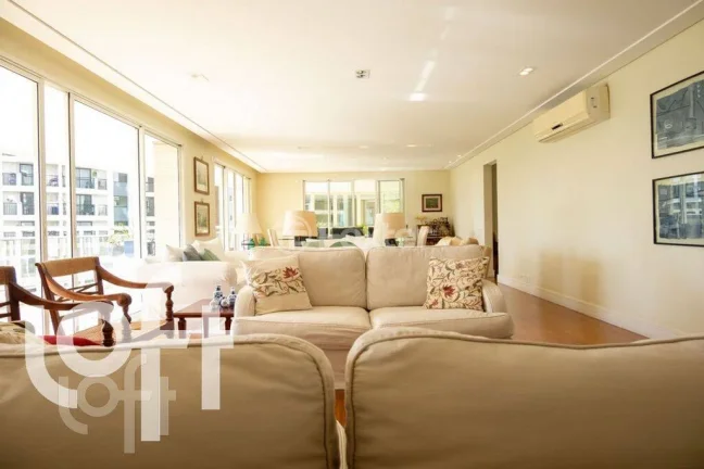 Imagem Apartamento Alto da Lapa - 366M², 4 Dorms, 4 Suítes, 5 Vagas, Varanda.