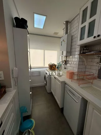 Imagem Apartamento com 2 dormitórios à venda, 64 m² por R$ 745.000,00 - Tatuapé - São Paulo/SP