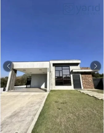 Imagem Casa à venda em Jundiaí-SP: 3 quartos, 3 suítes, 2 banheiros, 5 vagas de garagem e 800m² de área no bairro Medeiros. Confira!