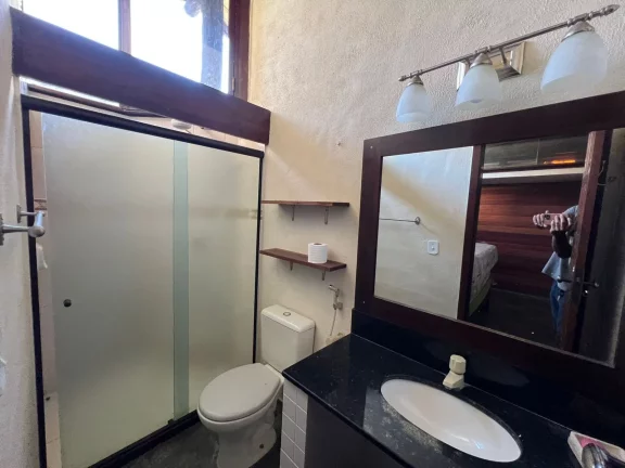 Imagem Vendo casa rústica, em ótimo estado de conservação, ótima localização