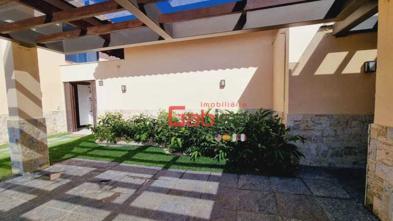 Imagem Casa com 4 dormitórios à venda, 270 m² por R$ 4.200.000,00 - Marina - Armação dos Búzios/RJ