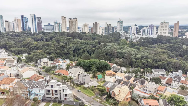 Imagem Terreno a venda no Mossunguê