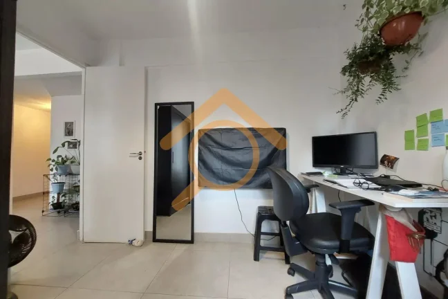 Imagem Apartamento para locação em São Paulo-SP, no Jardim Taquaral: 2 quartos, 1 sala, 1 banheiro, 2 vagas de garagem!
