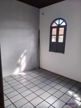 Imagem VENDO CASA DE ANDAR 5/4 NA BARAUNAS COM AREA DE AMPLIAÇÃO