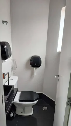 Imagem Sobrado 223 m² 3 Dormitorios sendo 3 Suites 4 vagas Aceita Imovel Menor
