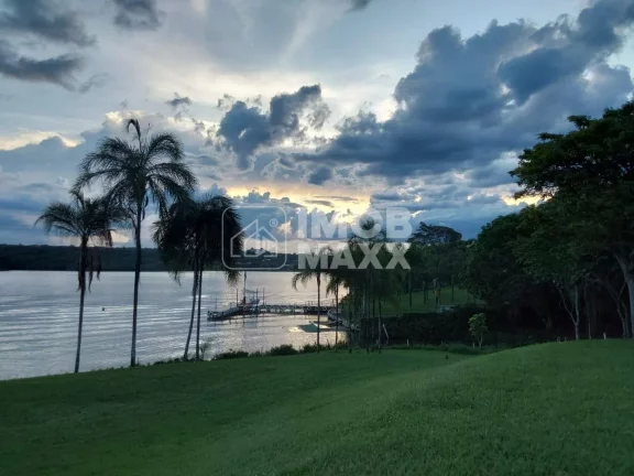 Imagem Casa MI do Lago Norte - Beira Lago - Umidade o ano inteiro em pleno Cerrado!