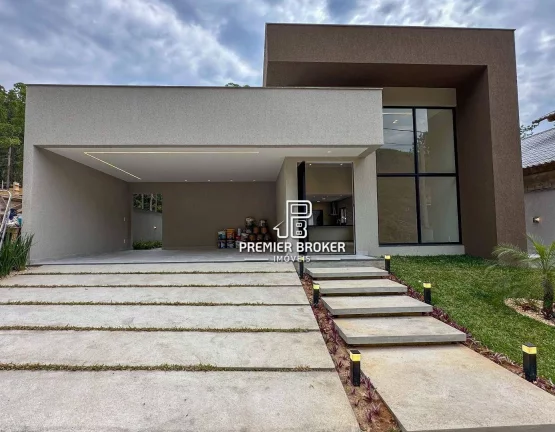 Casa com 3 dormitórios à venda, 200 m² por R$ 1.490.000,00 - Vale do Paraíso - Teresópolis/RJ