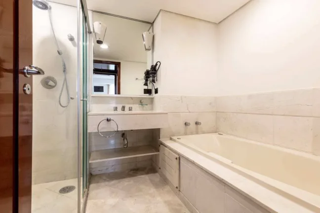 Imagem Apartamento com 80m2, 2 suítes e 2 vagas a venda no Itaim Bibi, São Paulo