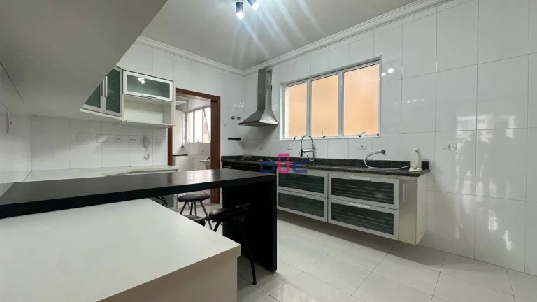 Imagem Apartamento com 3 dormitórios à venda, 130 m² por R$ 1.400.000 - Gonzaga - Santos/SP