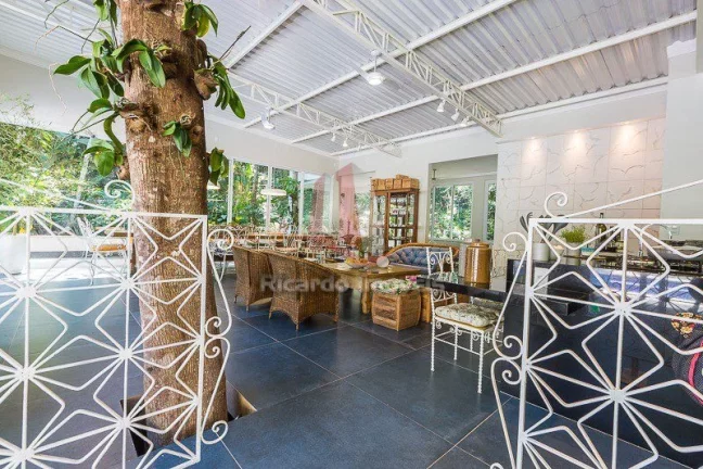 Imagem Casa Contemporânea Rio das Ostras à Venda