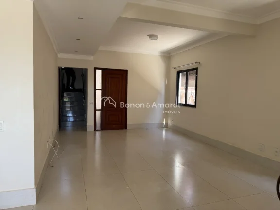 Imagem Este imóvel espaçoso oferece 153m² de área construída, garantindo conforto e amplitude em todos...