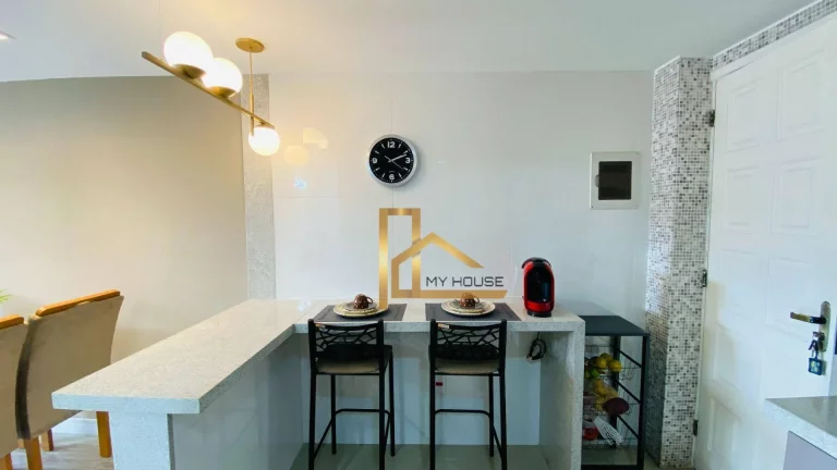Imagem Casa em condomínio c/ 3 suítes à 1 min do Centro