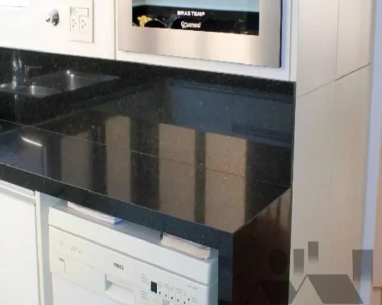 Imagem Apartamento duplex reformado, pronto para morar c/ acabamento impecável e armários sob medida em m...
