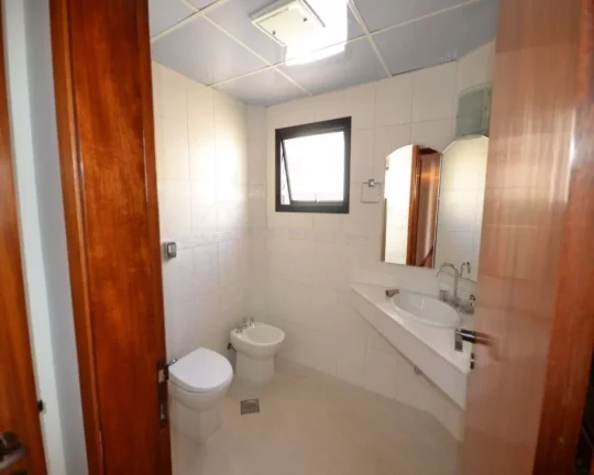 Imagem Apartamento à venda em Perdizes com 4 quartos sendo 2 suítes e 3 vagas, 213m2