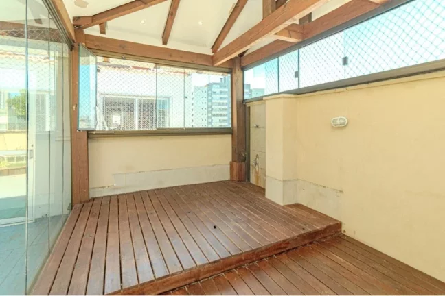 Imagem Cobertura à venda em Porto Alegre, Santana, com 2 quartos, 139m2