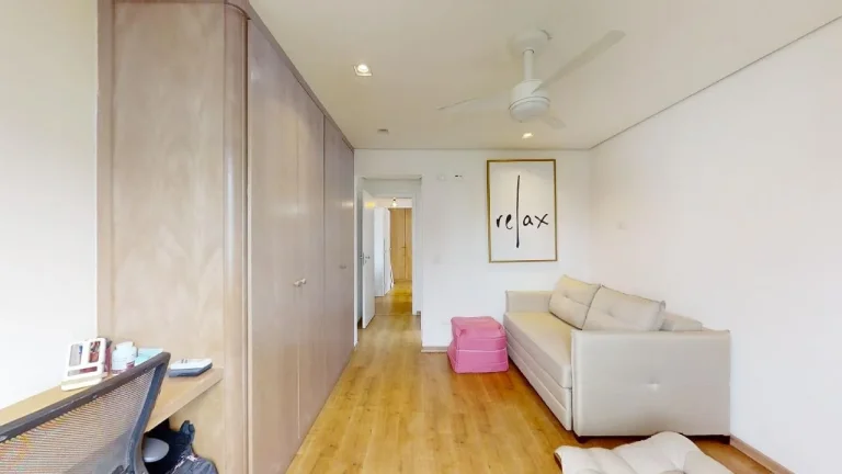 Imagem Apartamento Real Parque - 124M², 3 Dorms, 2 Suítes, 2 Salas, 2 Vagas Demarcadas, Varanda, Academia, Piscina, Lareira, Sauna, Gerador.