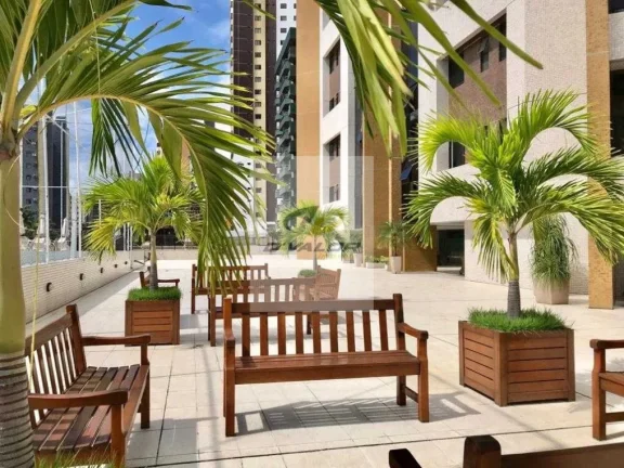Imagem Vendo apto de luxo, com moveis planejados e vista definitiva para o mar, com 201 m2, varanda, 4 suítes e DCE