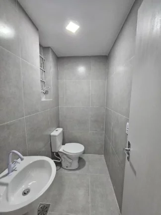 Imagem Loja à venda, 30 m² por R$ 260.000,00 - Menino Deus - Porto Alegre/RS