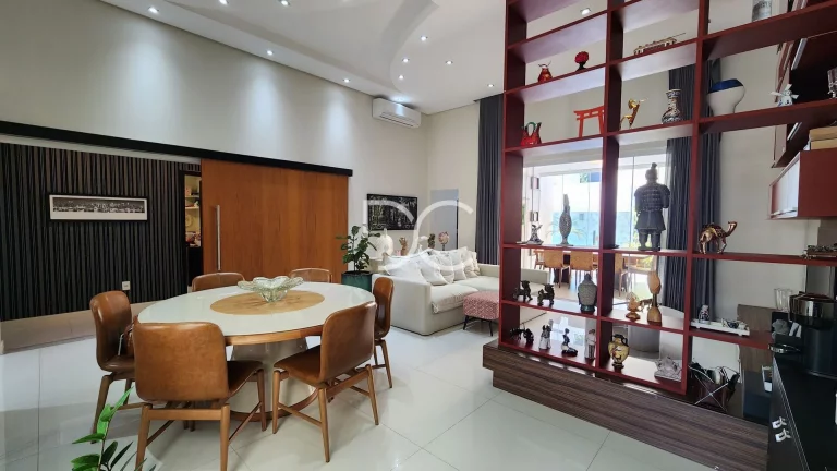 Imagem Condomínio Belvedere lI - Venda Casa Térrea | AC 178,64m² | AT 300m² | 3 Suíte | 4 Ban | 4 Vagas