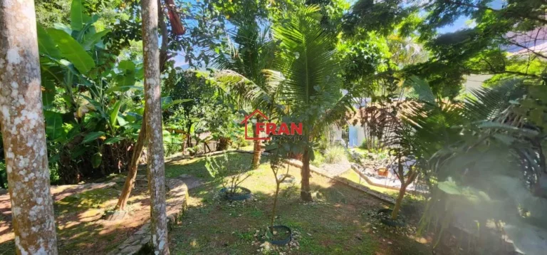 Imagem Maravilhossa casa Condominio Fechado excelente localização.