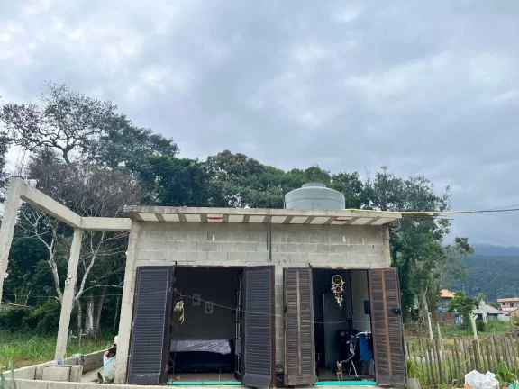 Imagem Casa com 1 dormitório à venda, 26 m² por R$ 145.000 - Itaguá - Ubatuba/SP