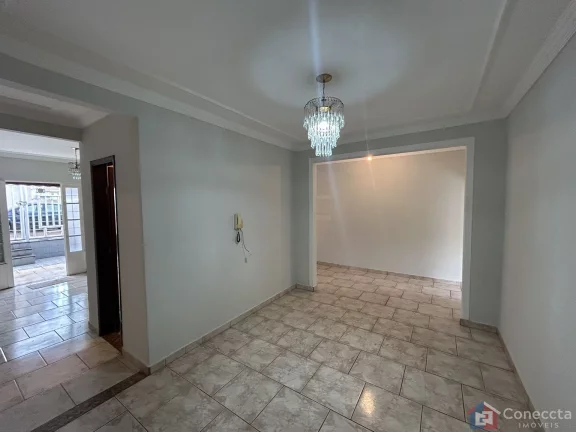 Imagem Casa à Venda em Patos de Minas - 3 Quartos, Suíte e 1 Vaga de Garagem