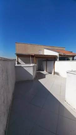 Apartamento Cobertura sem Condominio 73 m² 38 m² em baixo e 35 m² em cima