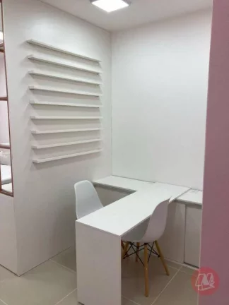 Imagem No bairro Passo da Areia, sala comercial de 23m².
