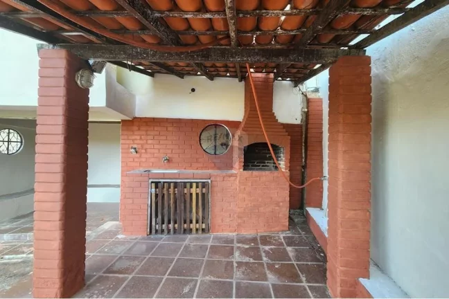 Imagem Casa dos Sonhos em Araçatiba: Conforto e Lazer