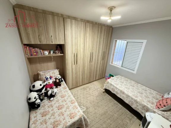 Imagem Oportunidade - Casa térrea impecável, toda reformada