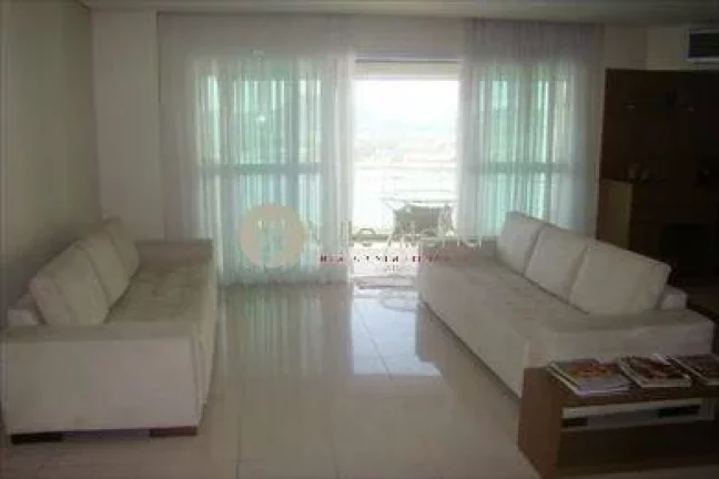 Imagem Apartamento a venda no Condomínio Jardins da Grécia em Santos