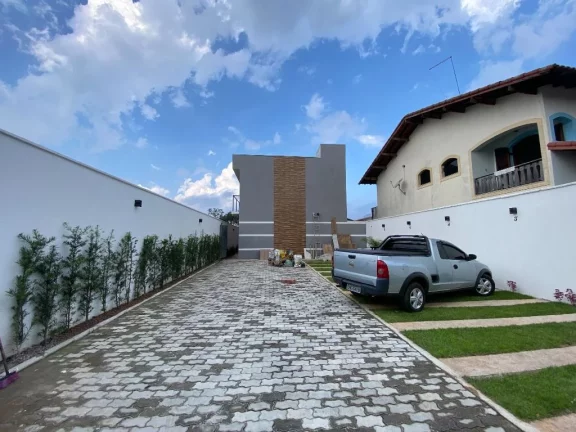 Imagem Sobrado com 2 dormitórios à venda, 90 m² por R$ 365.000,00 - Vila Figueira - Suzano/SP