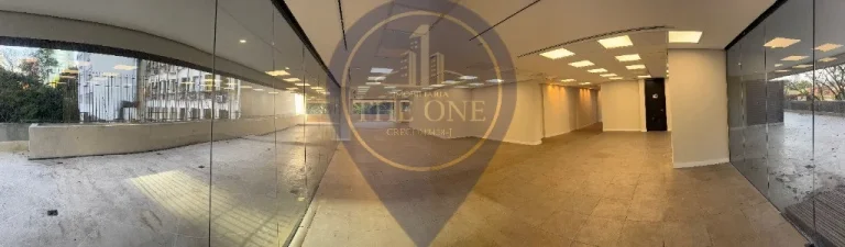 Imagem Conjunto comercial de alto padrão para locação no Jardim Paulistano, São Paulo-SP: 1 sala, 1 banheiro, 6 vagas, 1.381m².