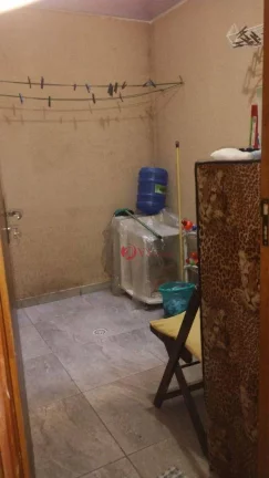 Imagem Apartamento com 1 dorm, sala, cozinha e lavanderia externa,