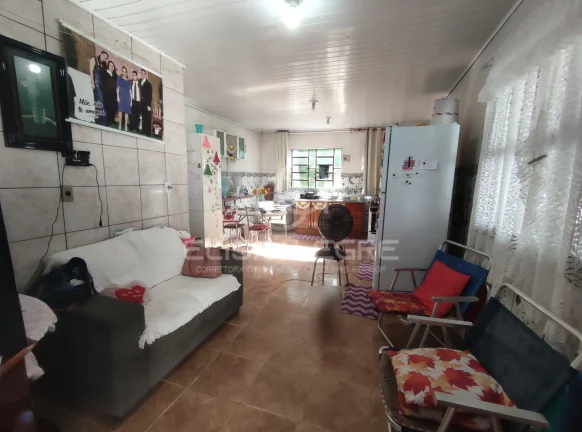 Imagem Casa de esquina, Três Marias, Esteio