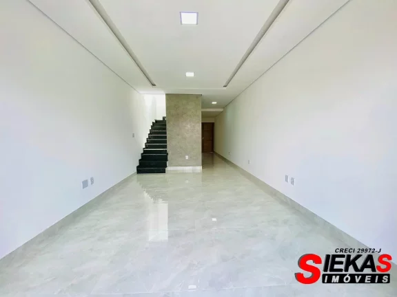 Imagem Imperdível oportunidade: Casa à venda em São Paulo-SP, Vila Salete, 3 quartos, 1 suíte, 1 sala, 4 banheiros, 3 vagas, 140m².