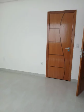 Imagem ALUGO APTO PRIMEIRO ANDAR