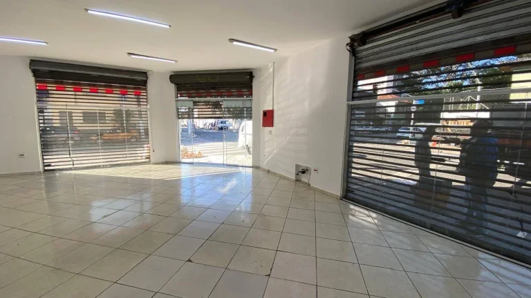 Imagem Salão Comercial de Esquina para Locação – Miolo do Ipiranga