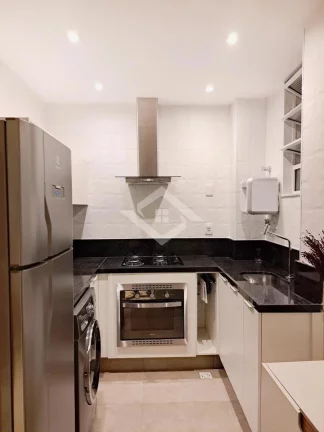 Imagem Apartamento de 1 Quarto para Venda em Copacabana com 35 m²