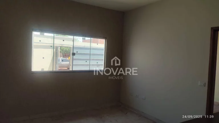 Imagem Casa com 2 dormitórios à venda, 1 m² por R$ 235.000,00 - Setor Nossa Senhora da Saúde - Itumbiara/GO