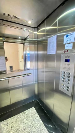 Imagem Apartamento mobiliado com 2 suítes e 1 vaga de garagem em Balneário Perequê